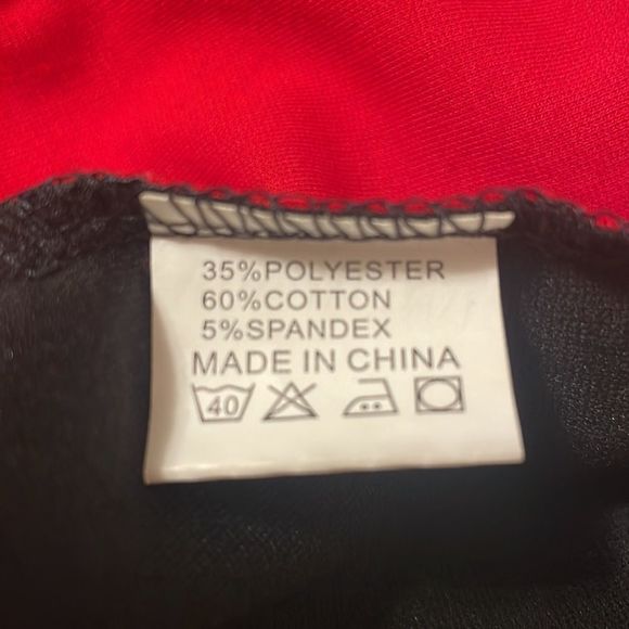 HOMEYEE color block red and black size SMALL.  Like new. - Picture 9 of 9